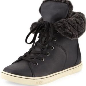 Ugg Croft sneaker boots Quilted Black Fur High Top Womens 9